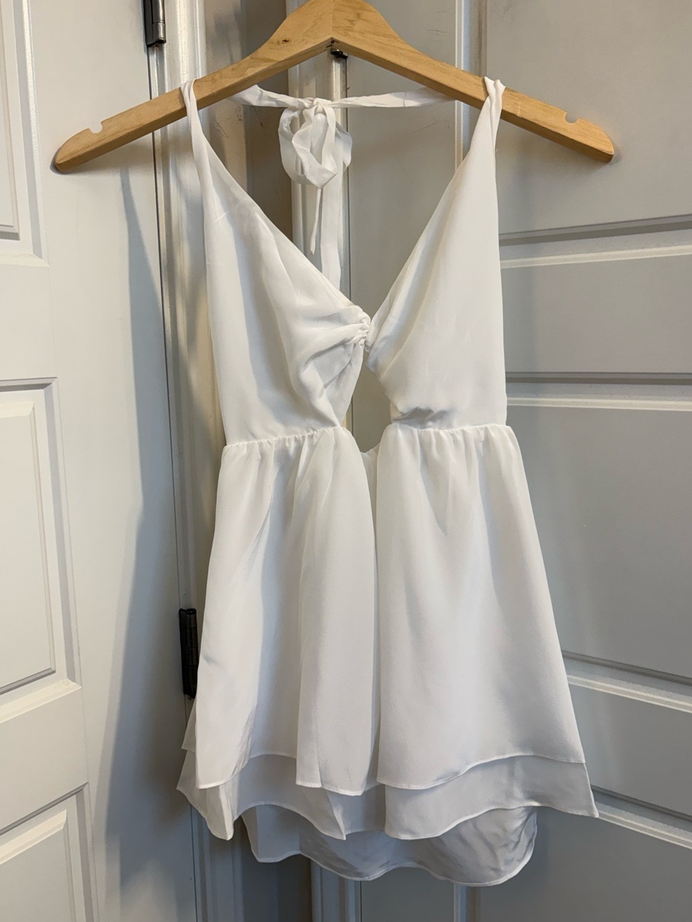 JAYGODFREY White Silk Halter Top Size 4